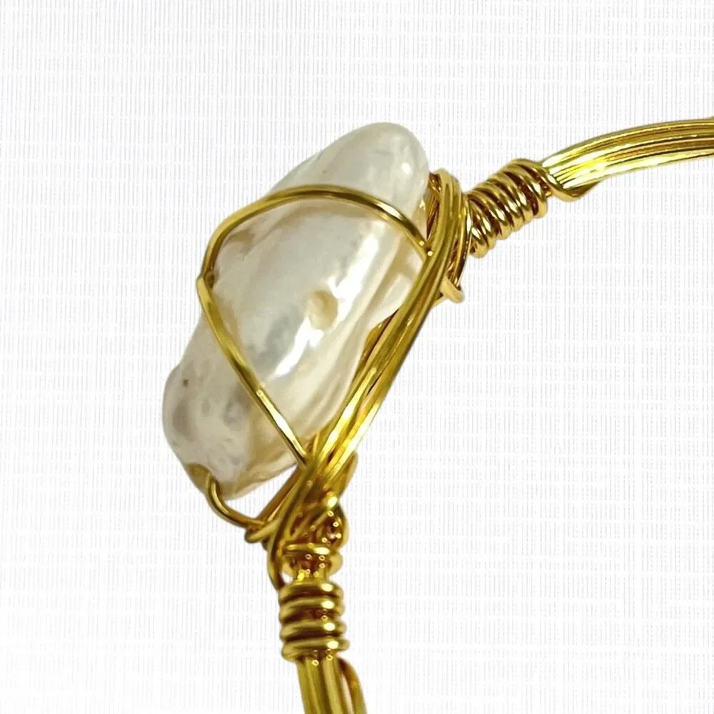 Wire Caged Chunky Pearl Bangle Bracelet Gold Tone Coastal Beach Handcrafted Art